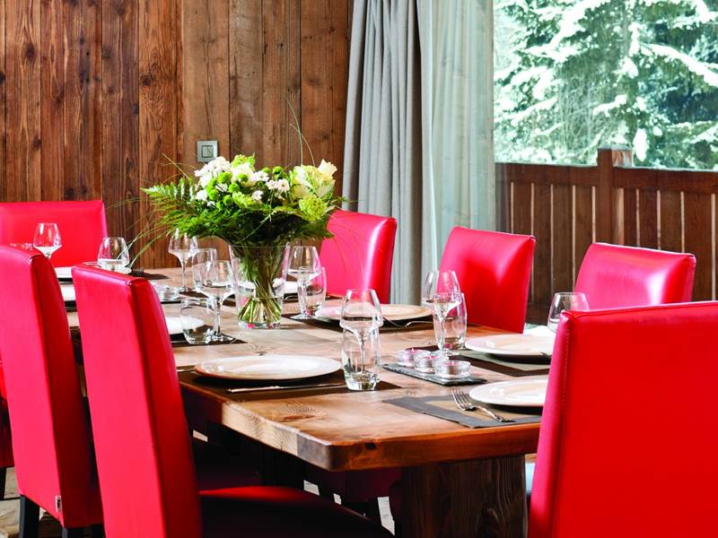 Catered fine dining at Chalet Amazon Creek