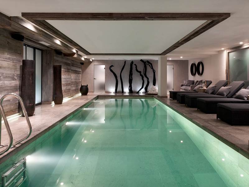 Luxury chalets in Verbier with swimming pool