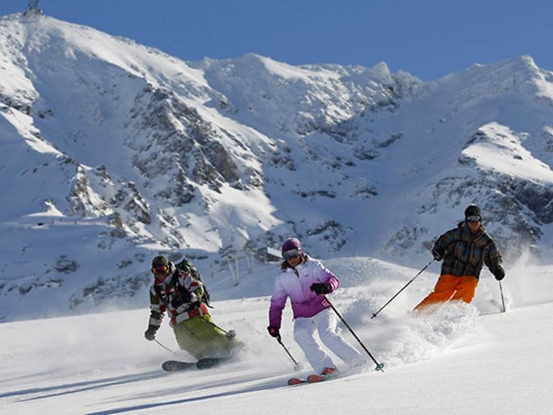 Paradise Off Piste Off piste powder skiing in the Paradise ski region