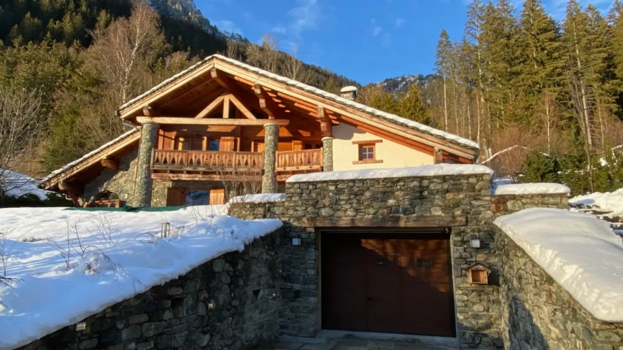 Chalet Image